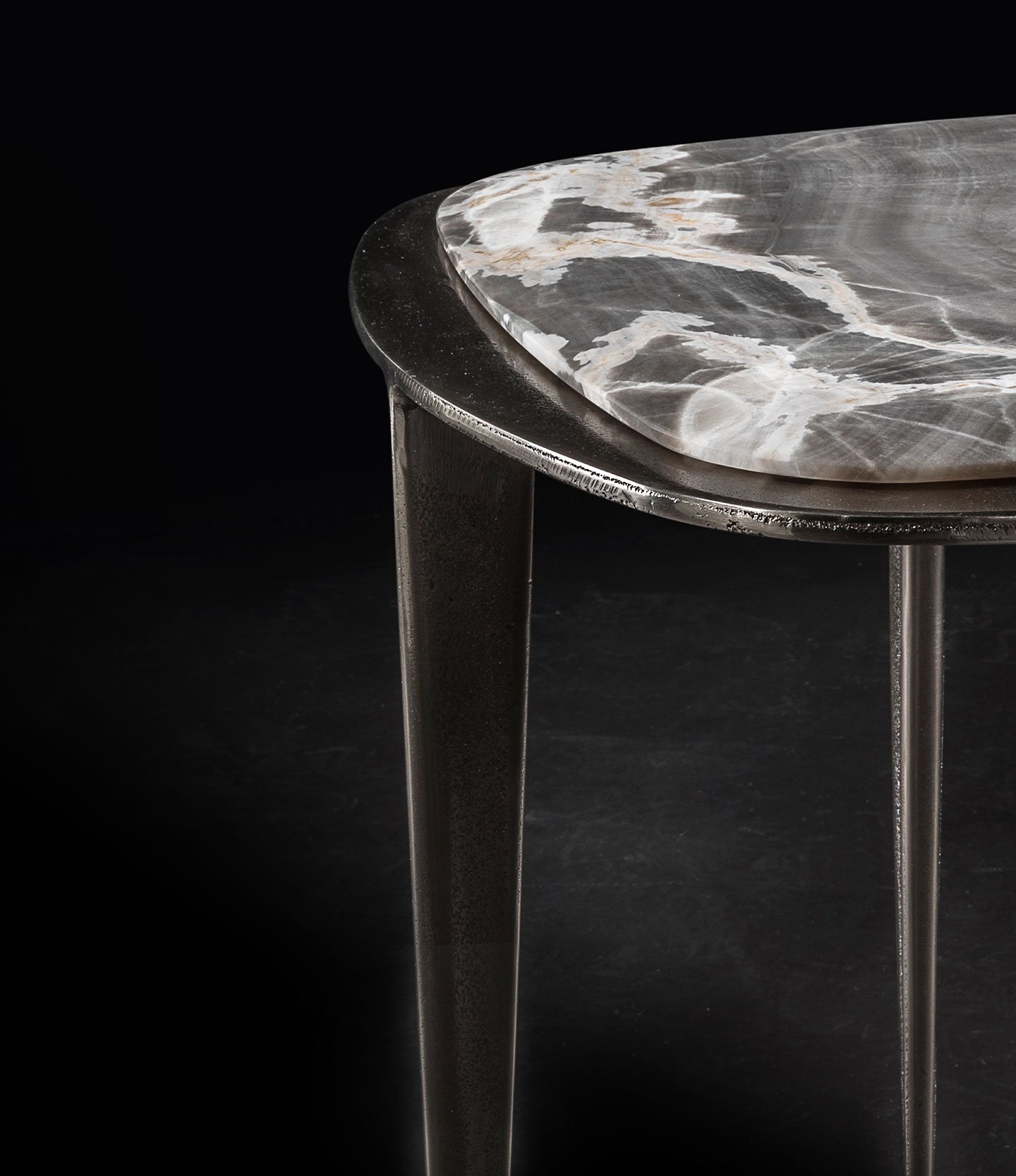 Henge Big-Bang coffee tables collection