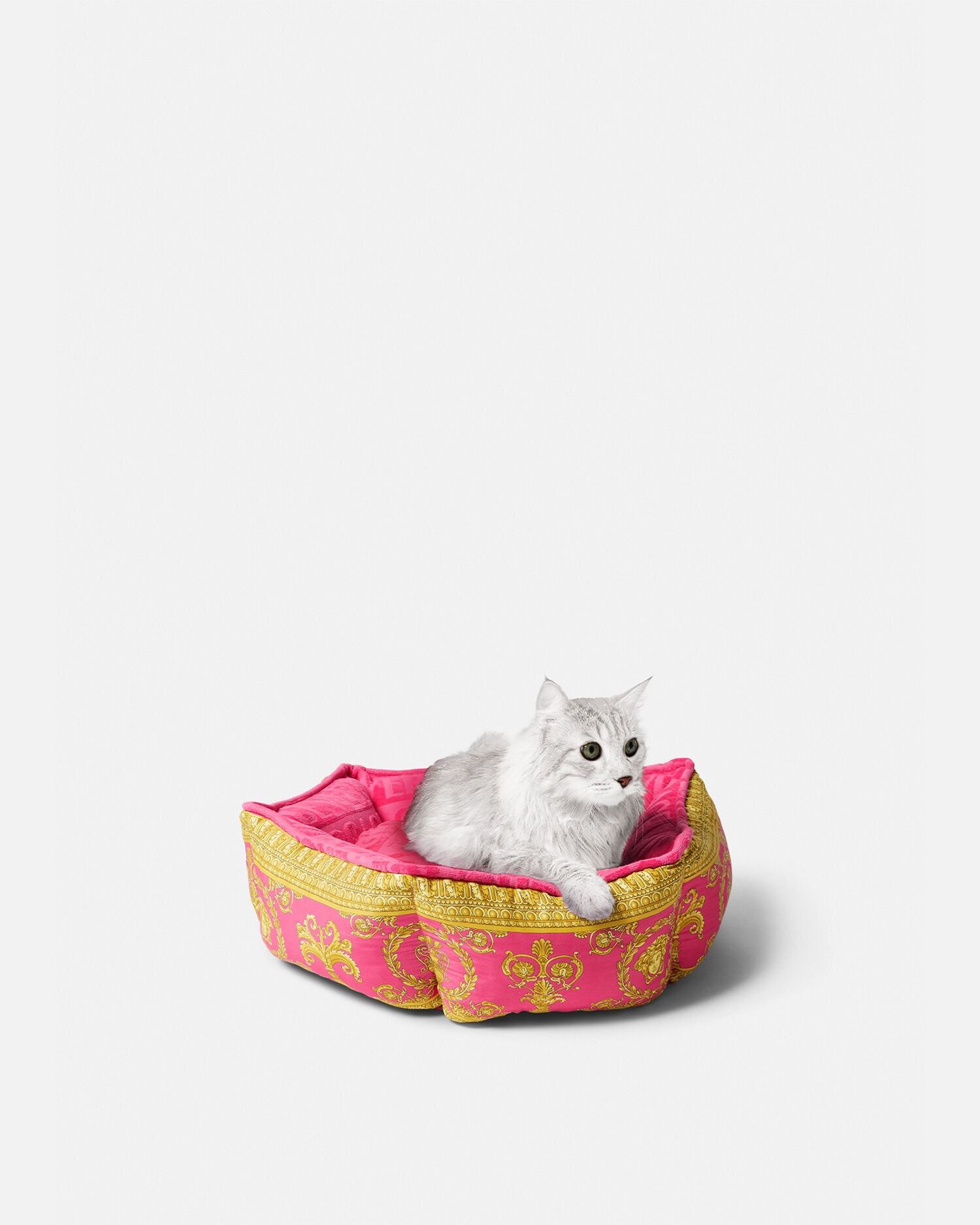 I ♡ Baroque Pet Bed