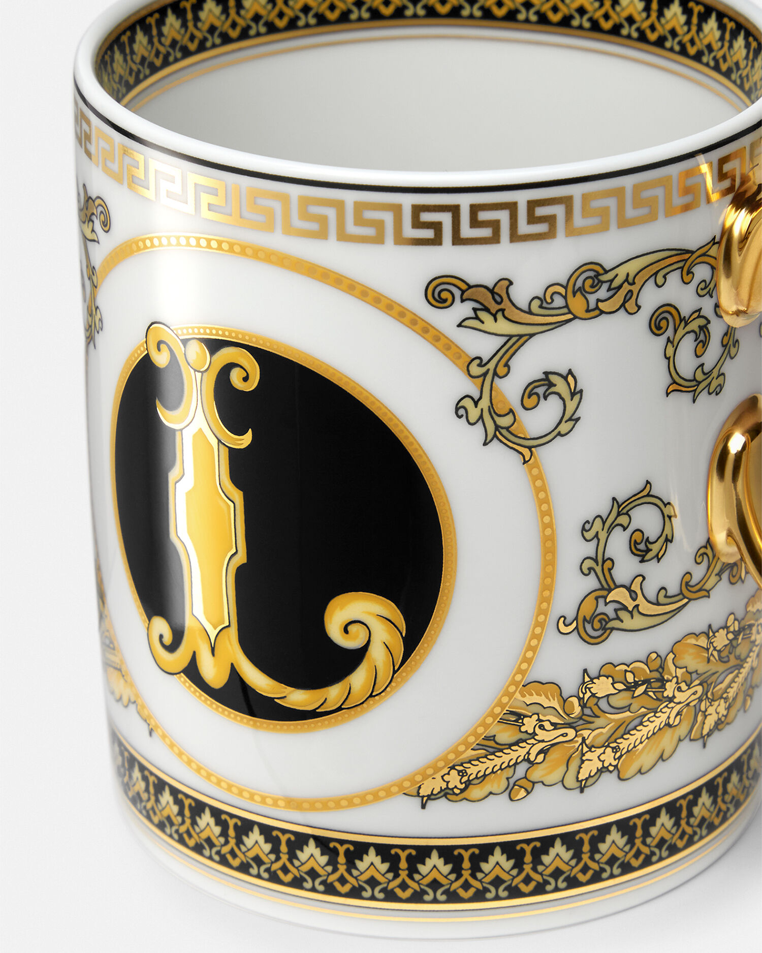 Virtus Alphabet L Mug