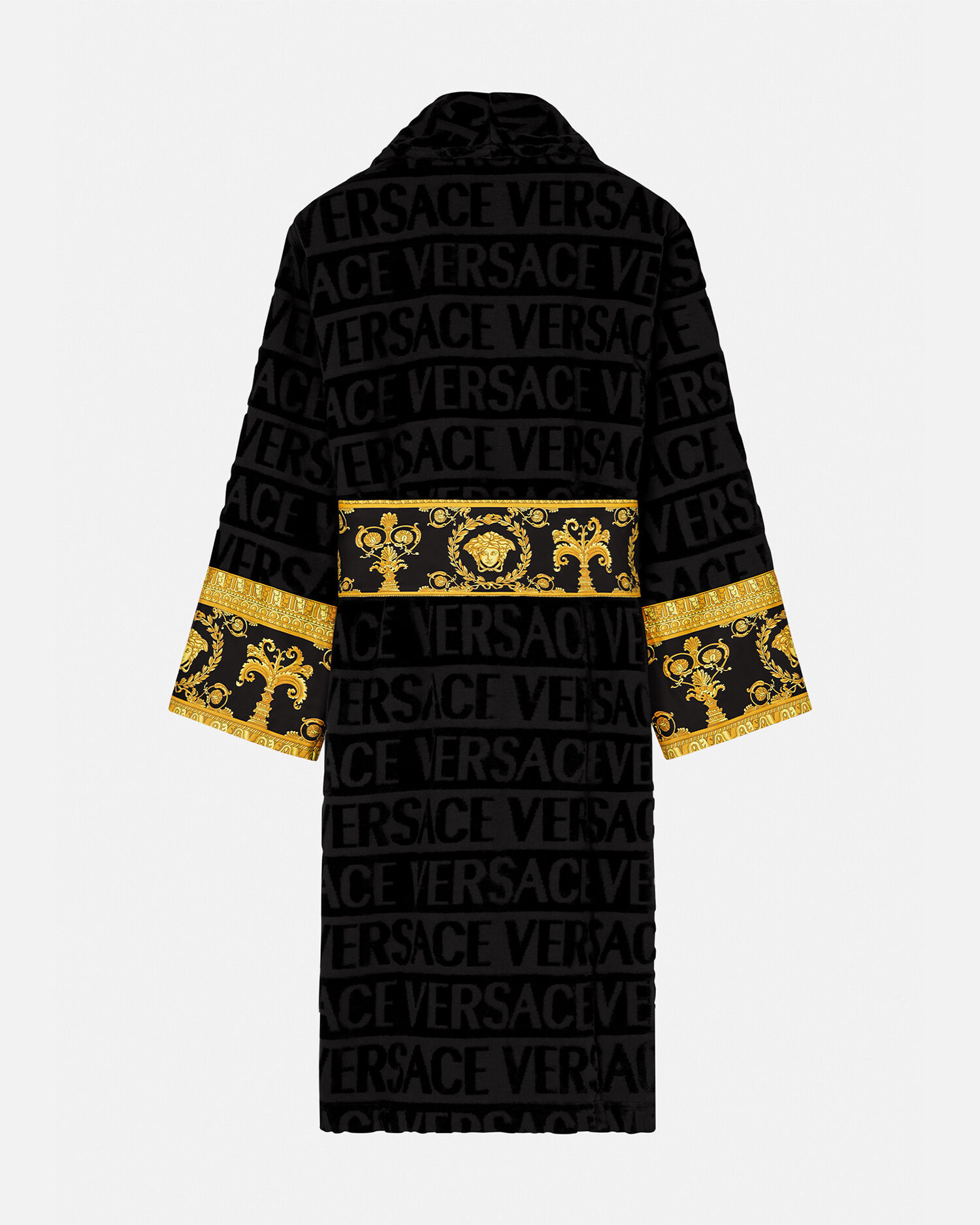 I ♡ Baroque Bathrobe