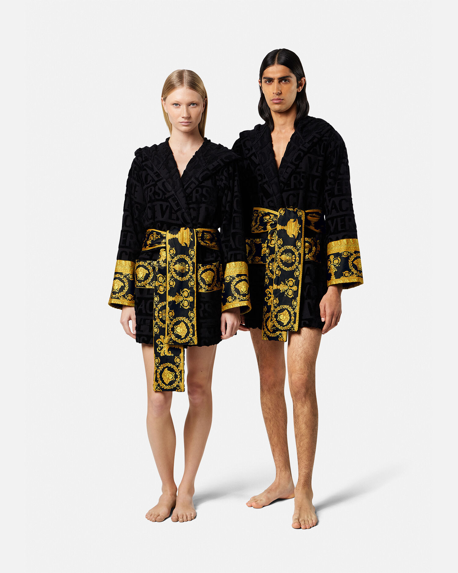 I ♡ Baroque Short Bathrobe