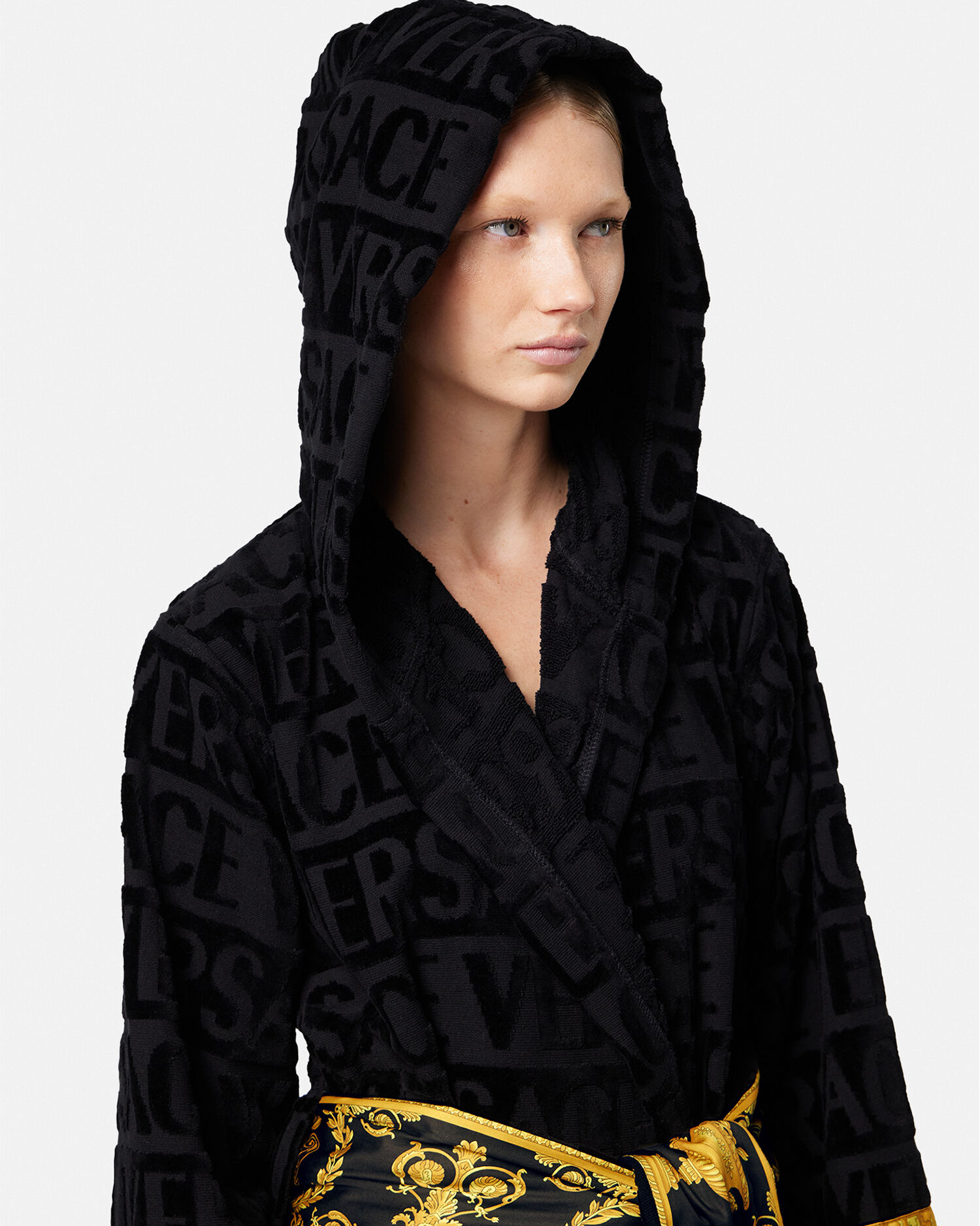 I ♡ Baroque Short Bathrobe