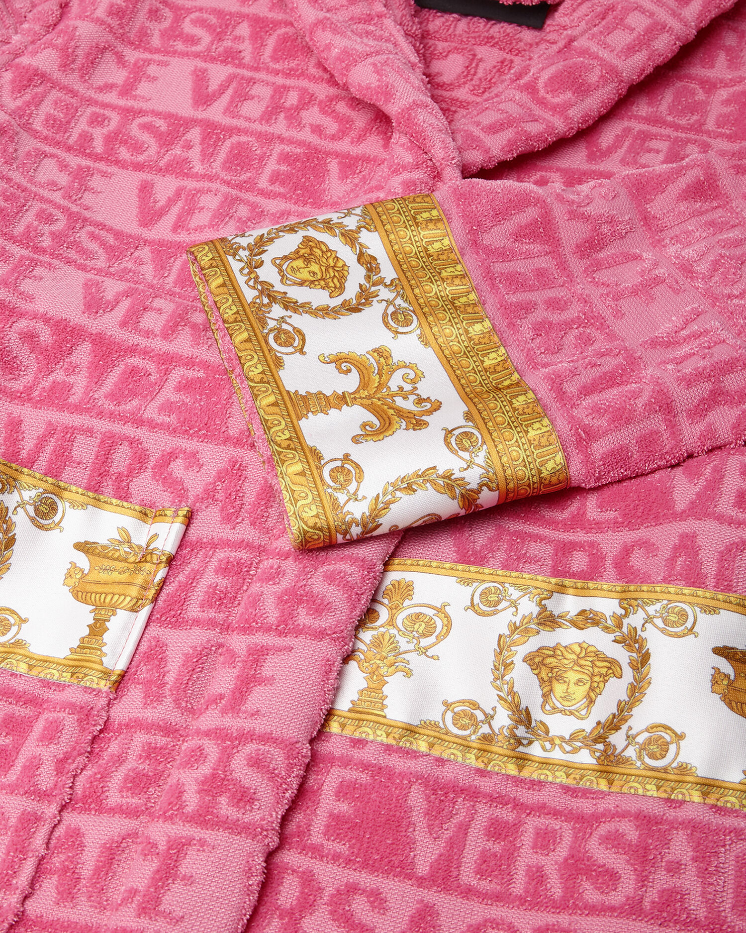 I ♡ Baroque Kids Bathrobe