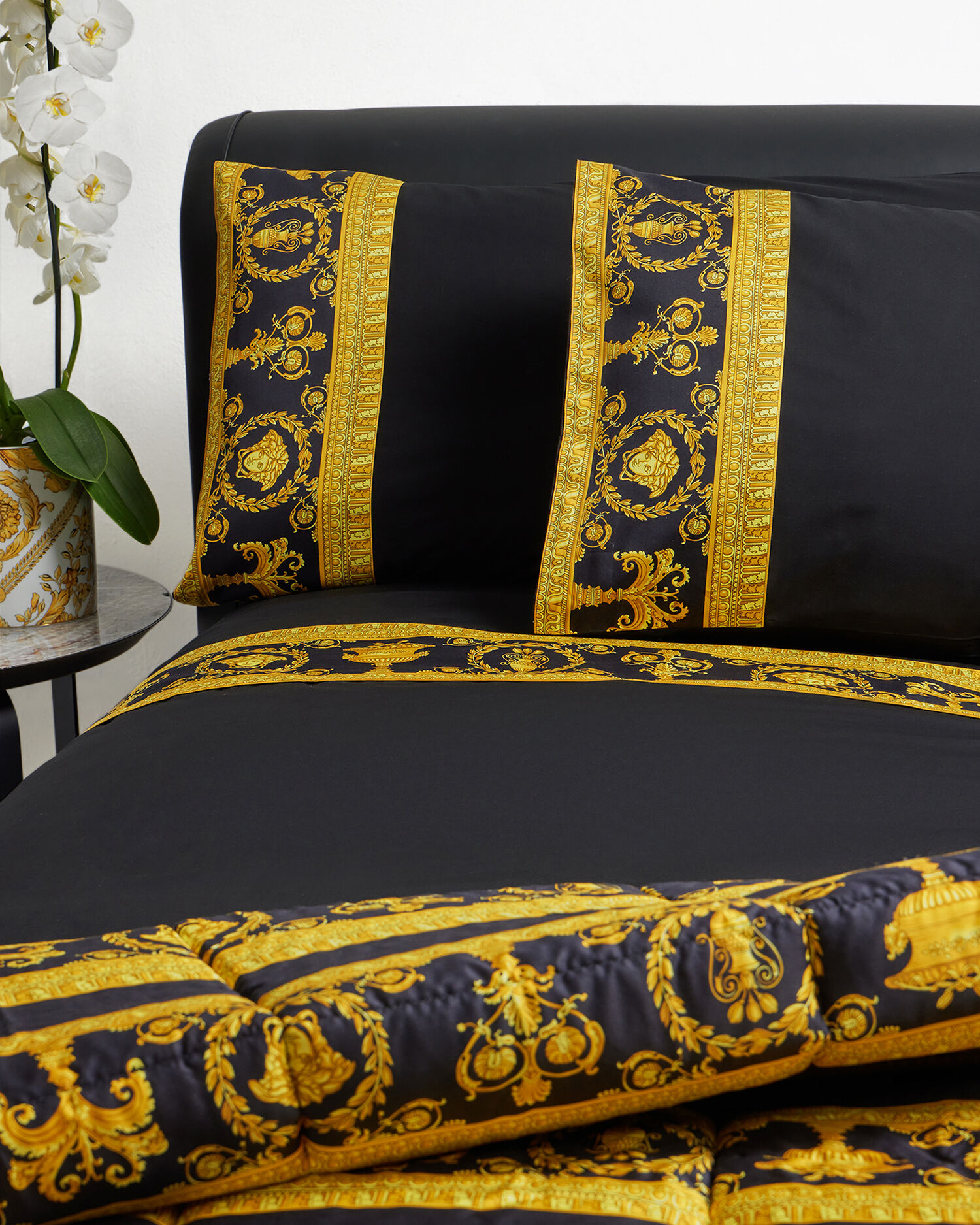 I ♡ Baroque Full/Queen Bed Set