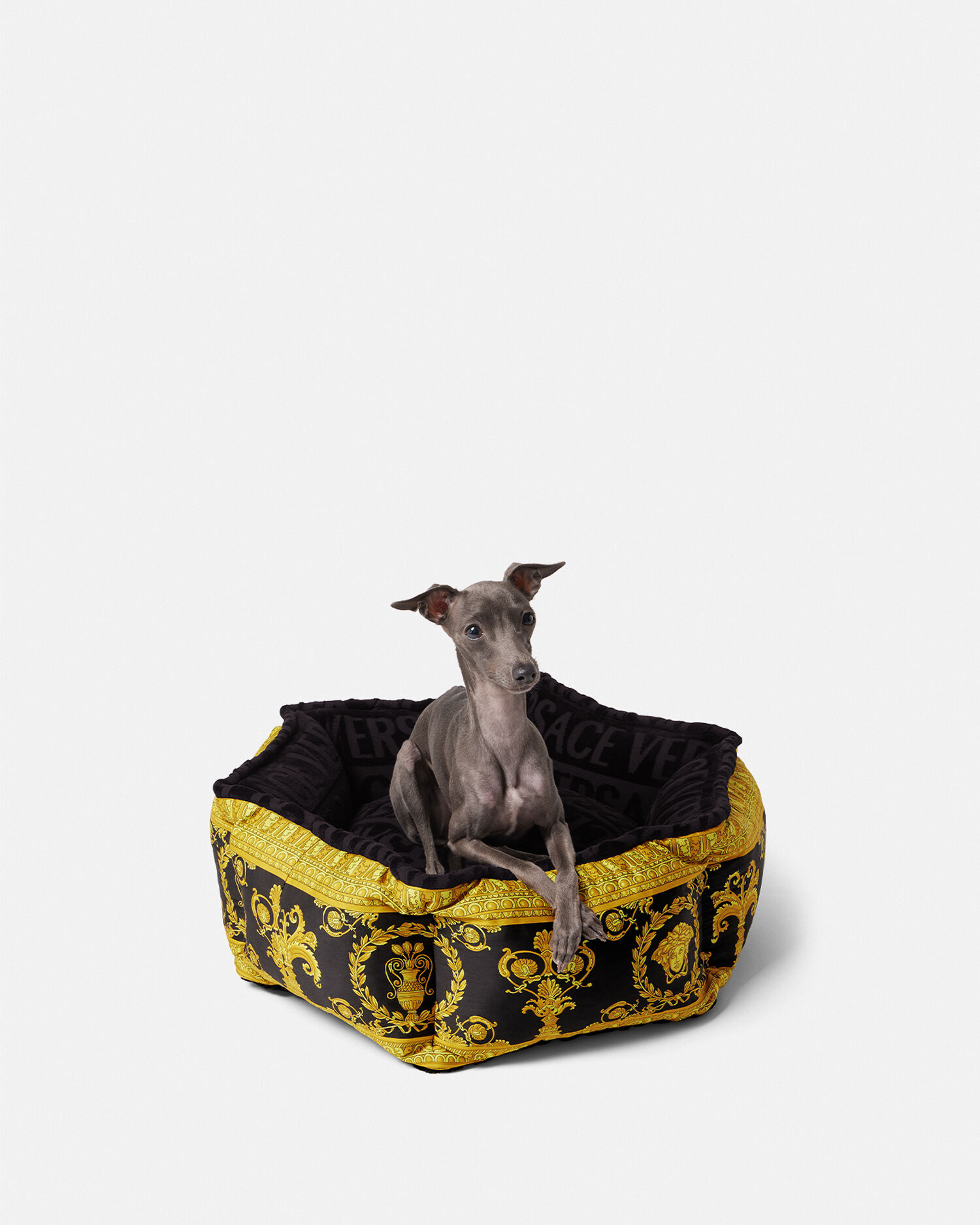 I ♡ Baroque Small Pet Bed