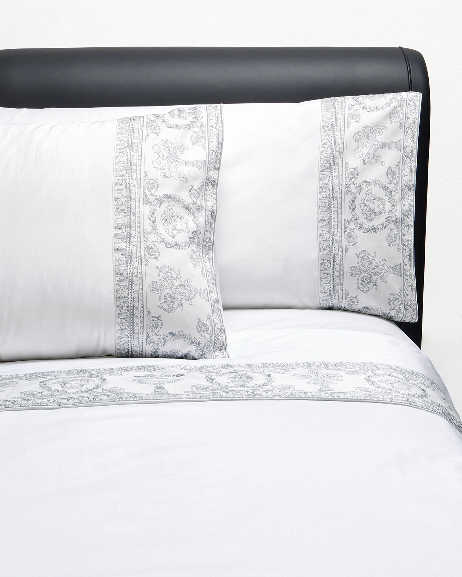 I ♡ Baroque Full/Queen Pillowcase Set