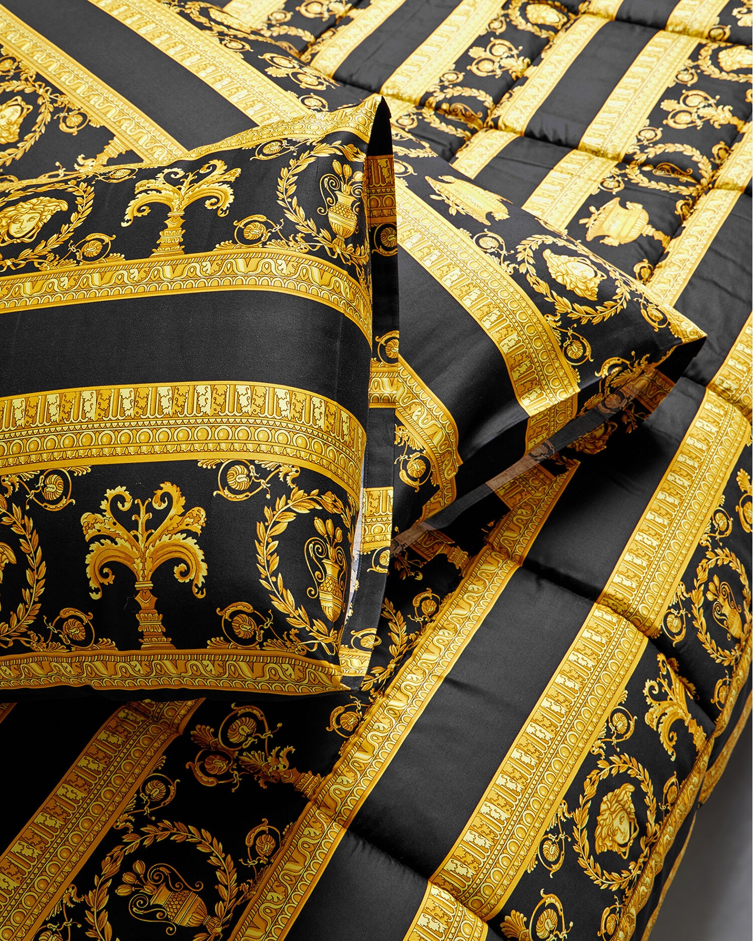 I ♡ Baroque Full/Queen Pillowcase Set