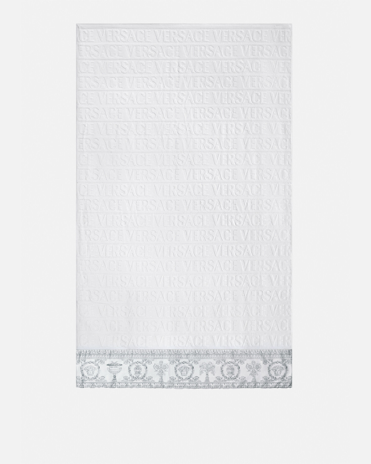 I ♡ Baroque Bath Towel