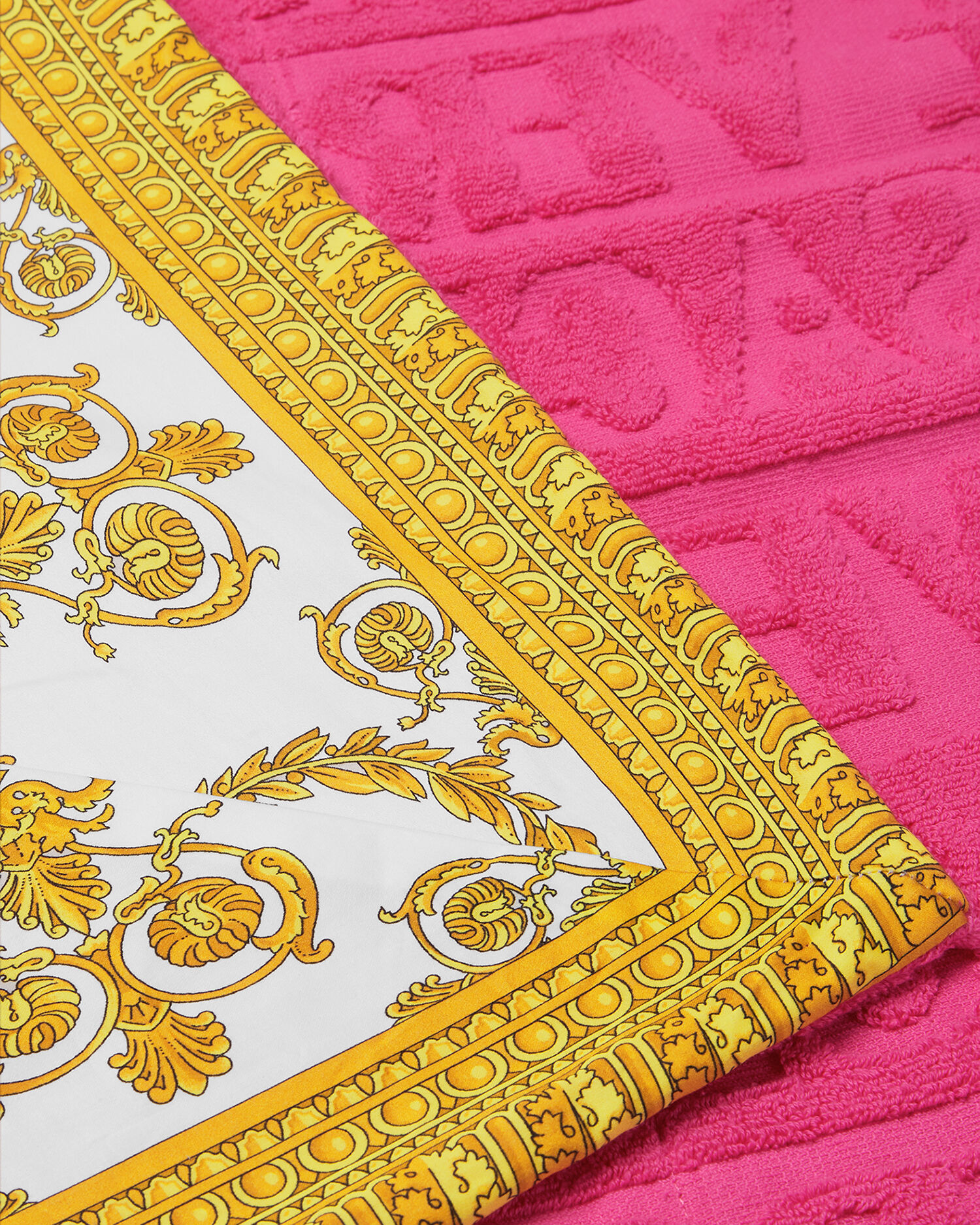 I ♡ Baroque Beach Towel