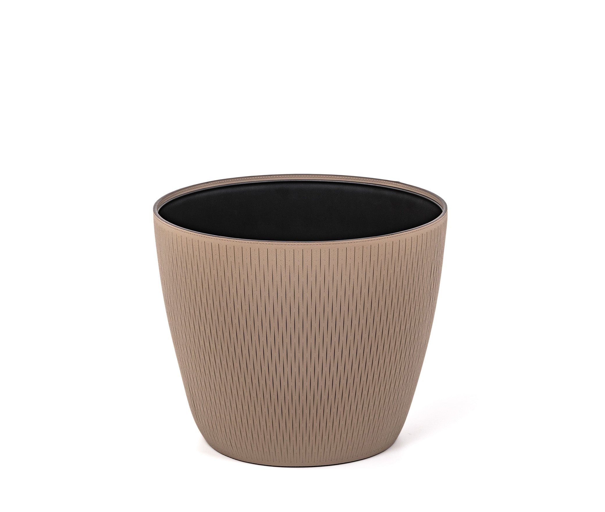 Silvy Flower Pot