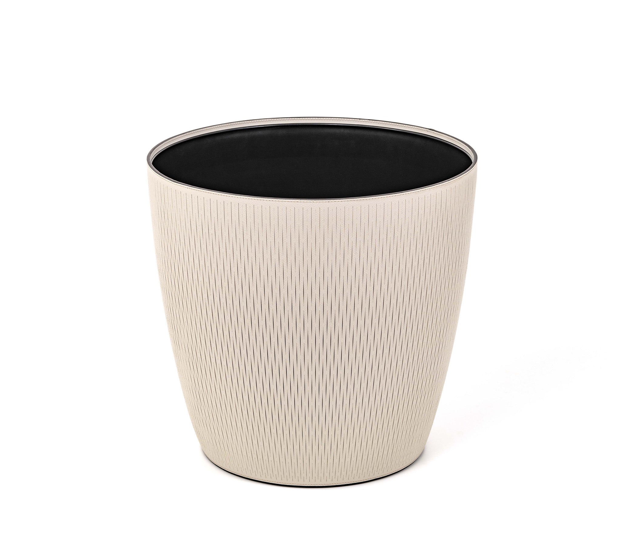 Silvy Flower Pot