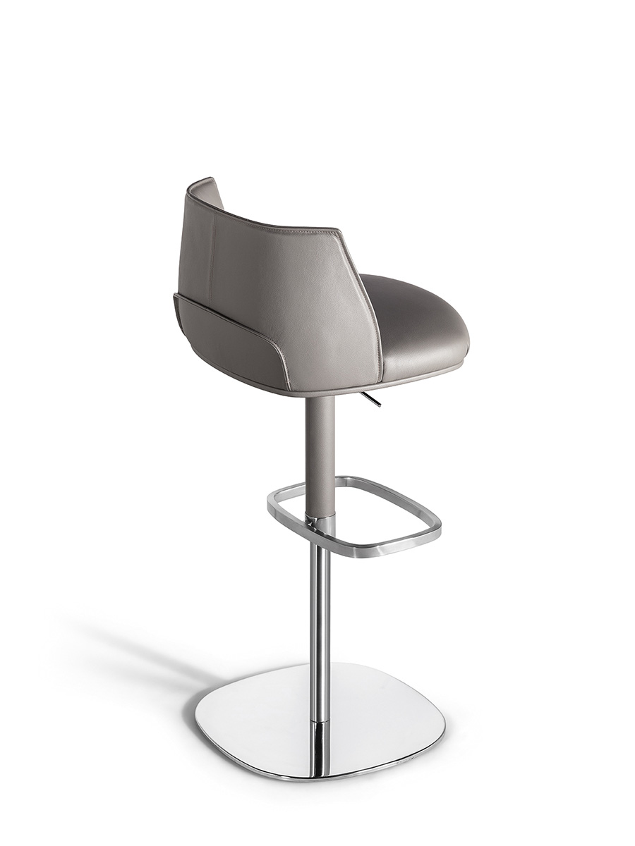 Archibald | Stool with steel base