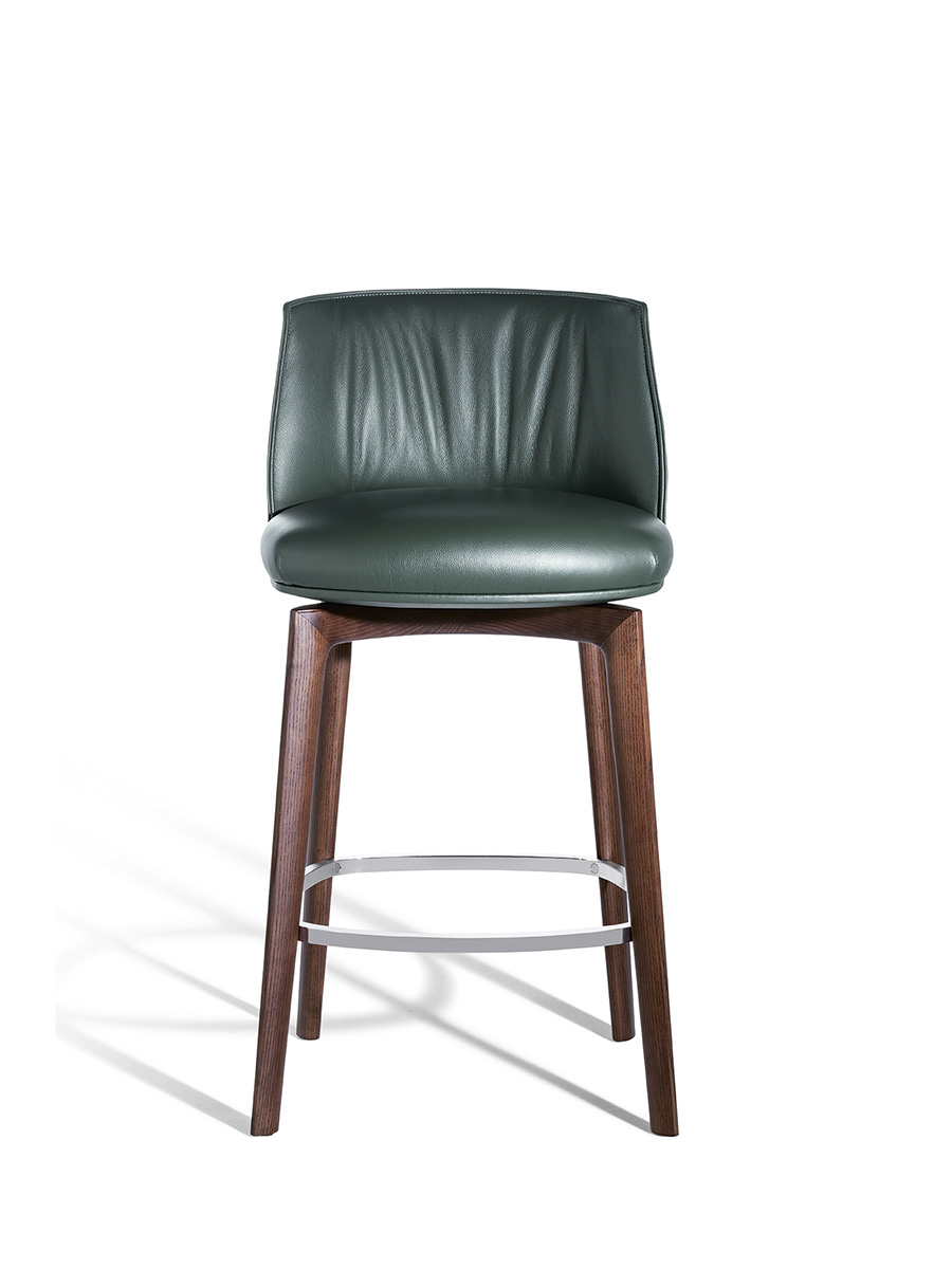 Archibald | Stool with wood base