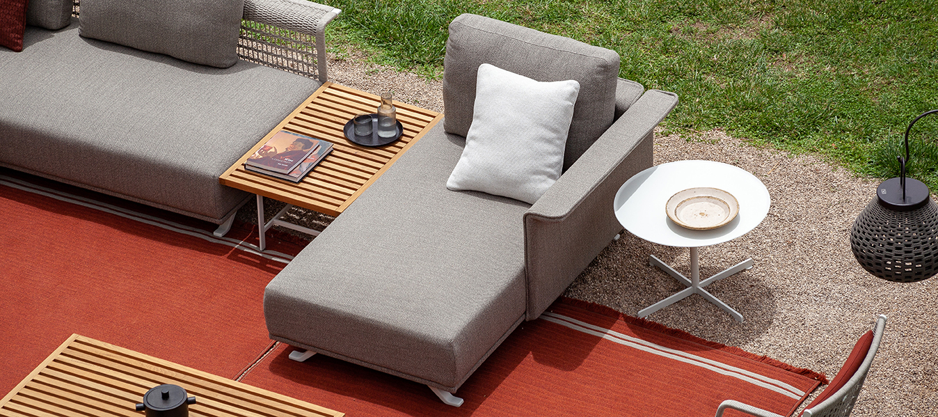 Bob Outdoor | Coffee table