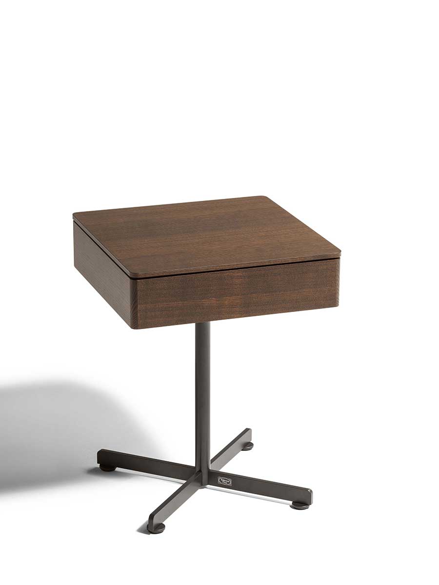 Bob | Small table with drawer