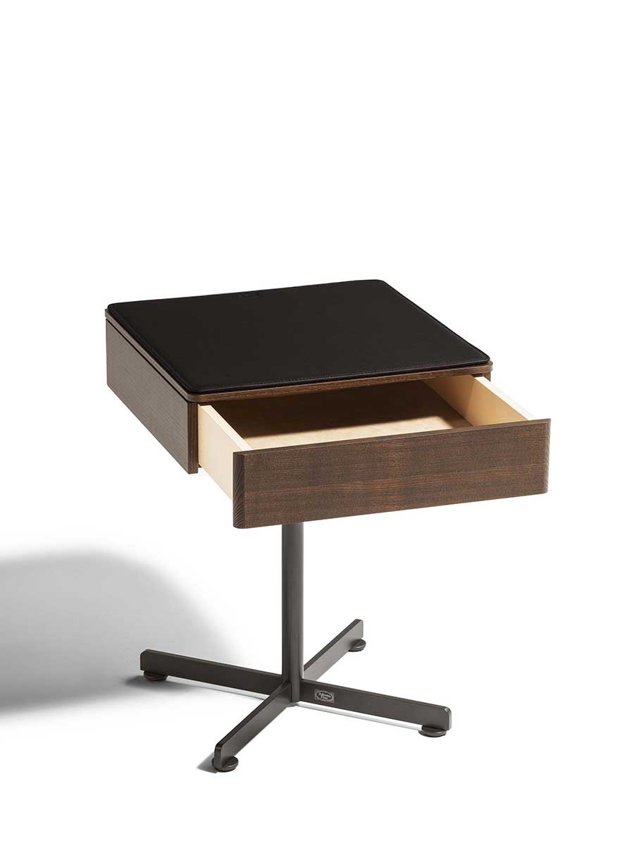 Bob | Small table with drawer