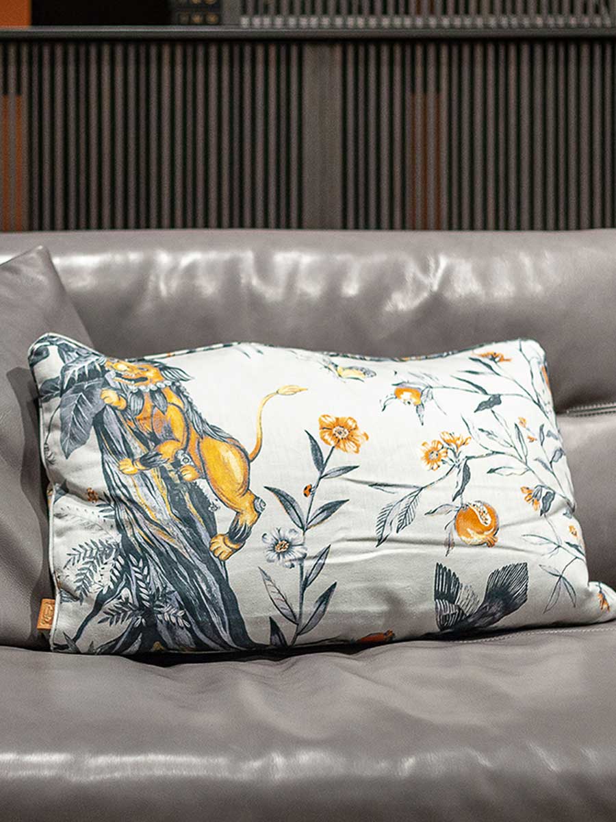 Decorative cushions