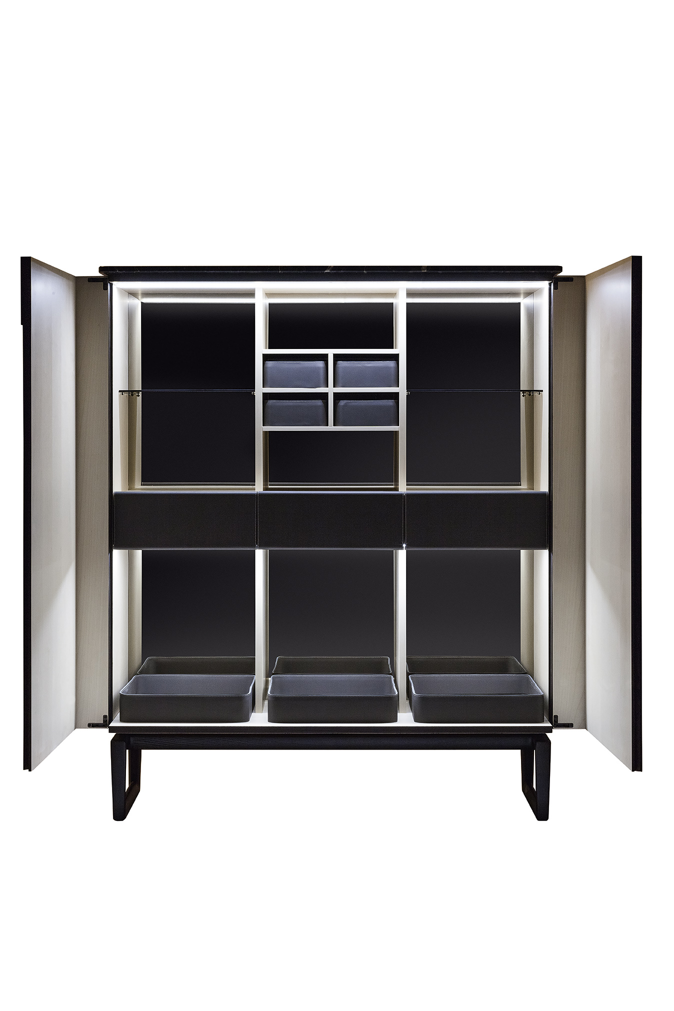 Fidelio | High Cabinet