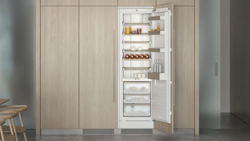 Gaggenau Vario refrigerator 400 series 212.5 x 60.3