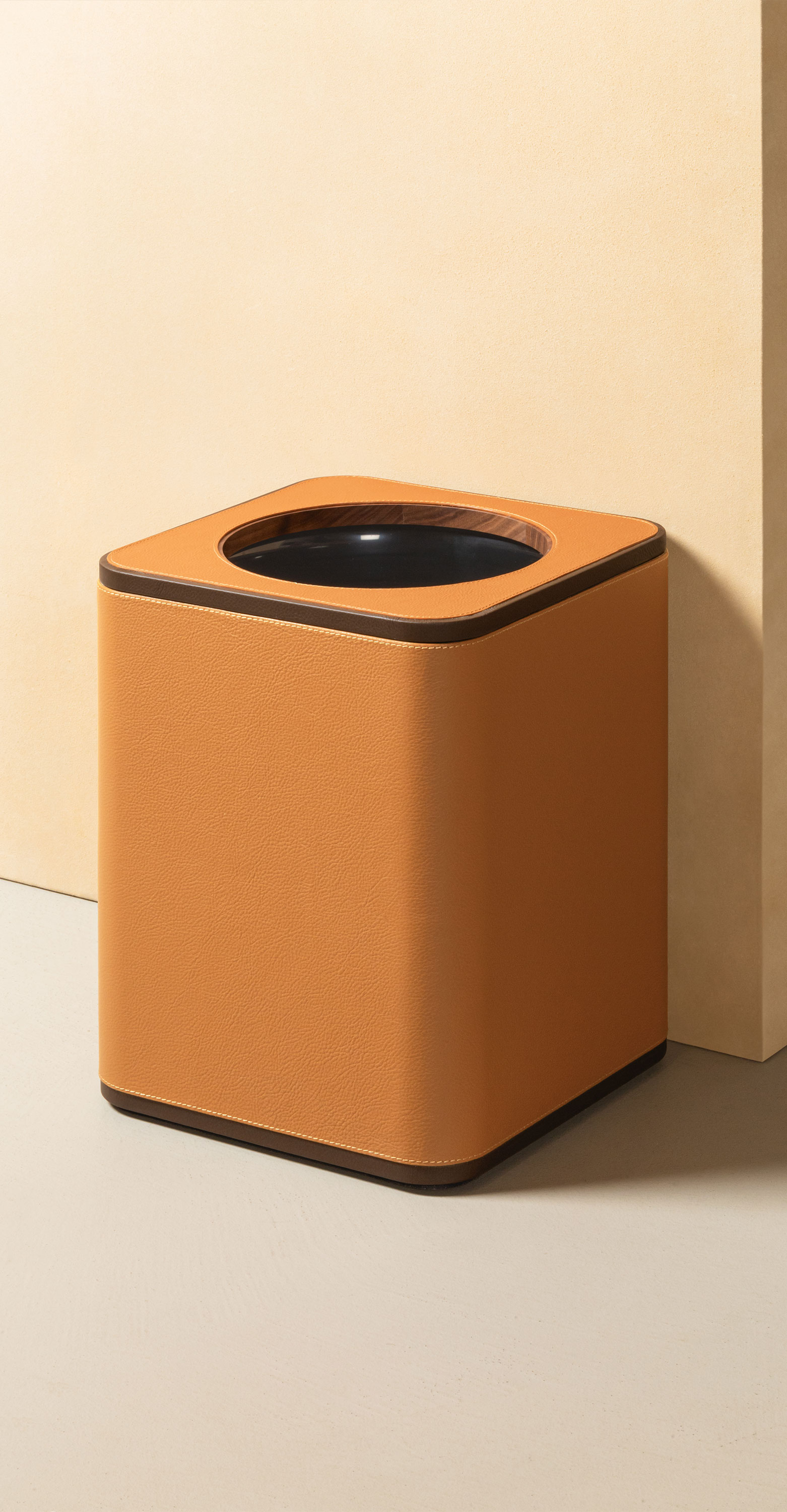 Gli Oggetti | Wastepaper bin