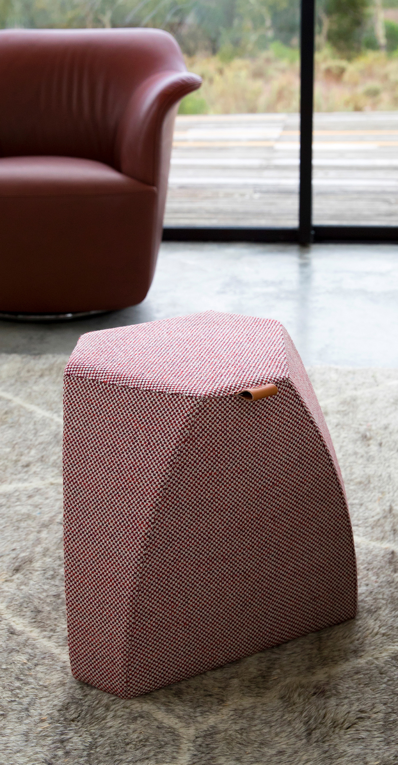 Hudson | Ottoman