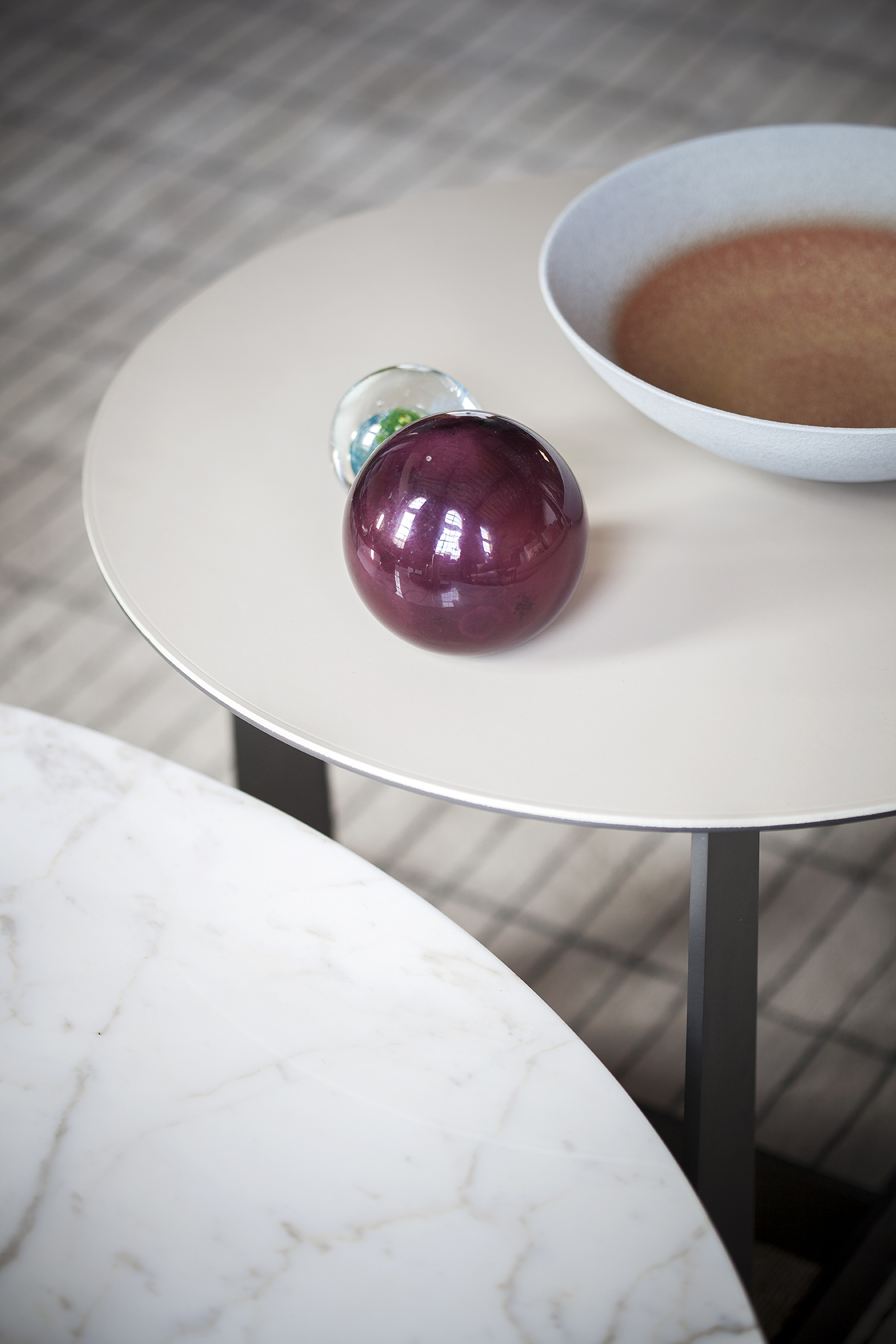 Ilary | Coffee table