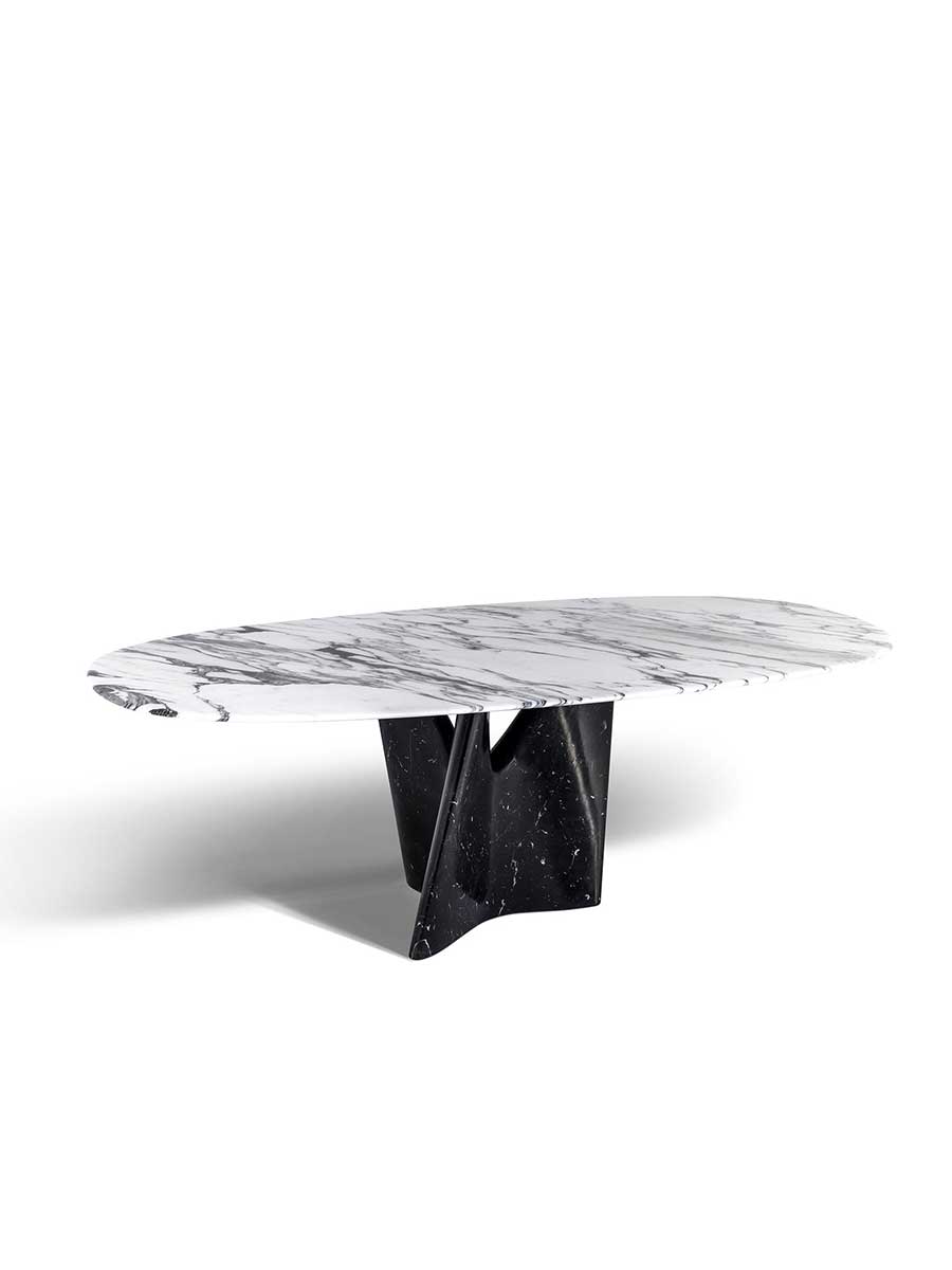 Infinitamente | Table