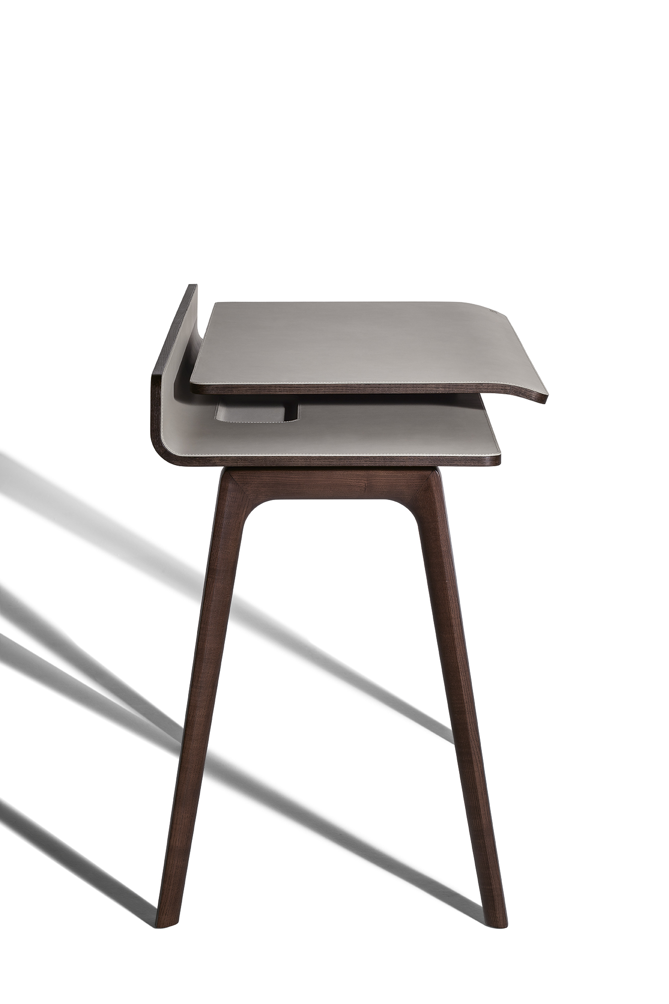 Iren | Freestanding desk