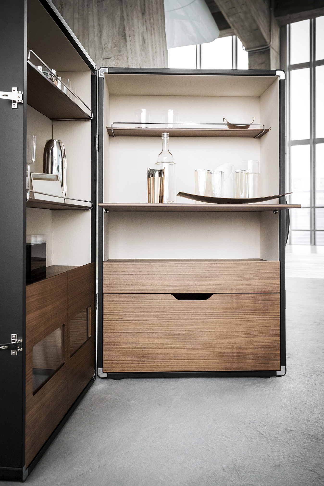 Isidoro | Drinks cabinet