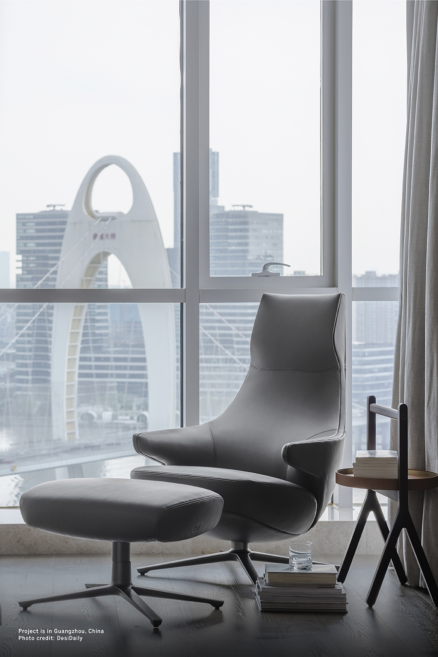 Jay Lounge | Armchair