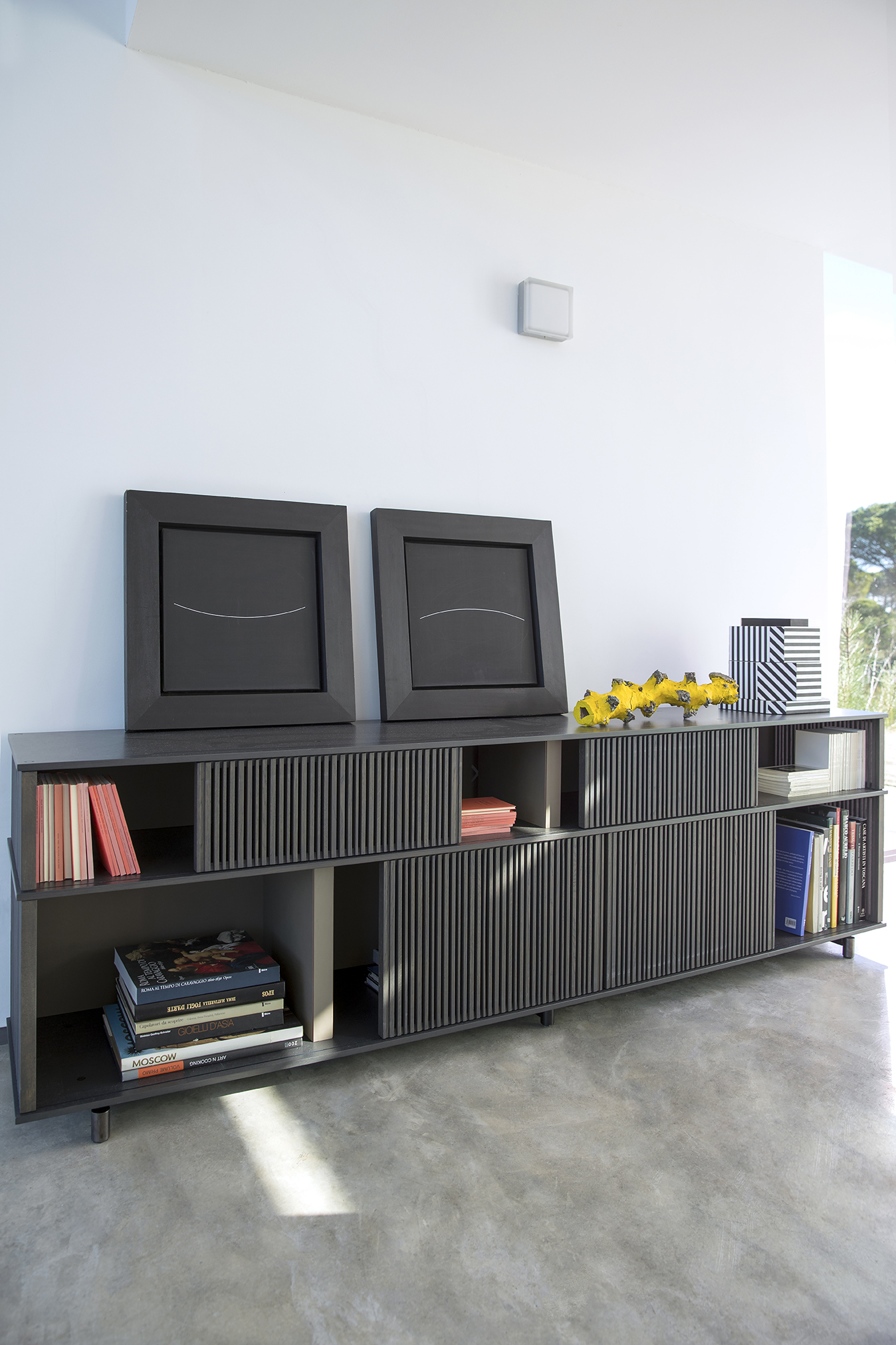 Lloyd | Bookcase