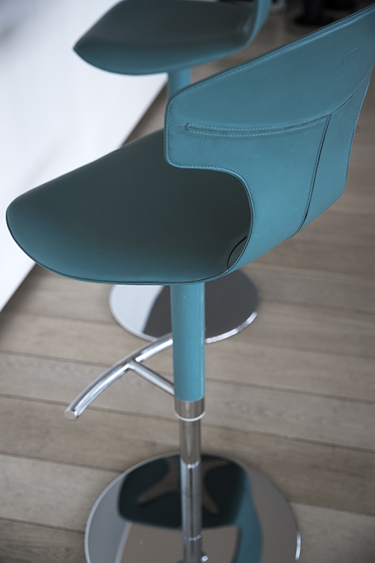 Montera | Column base stool