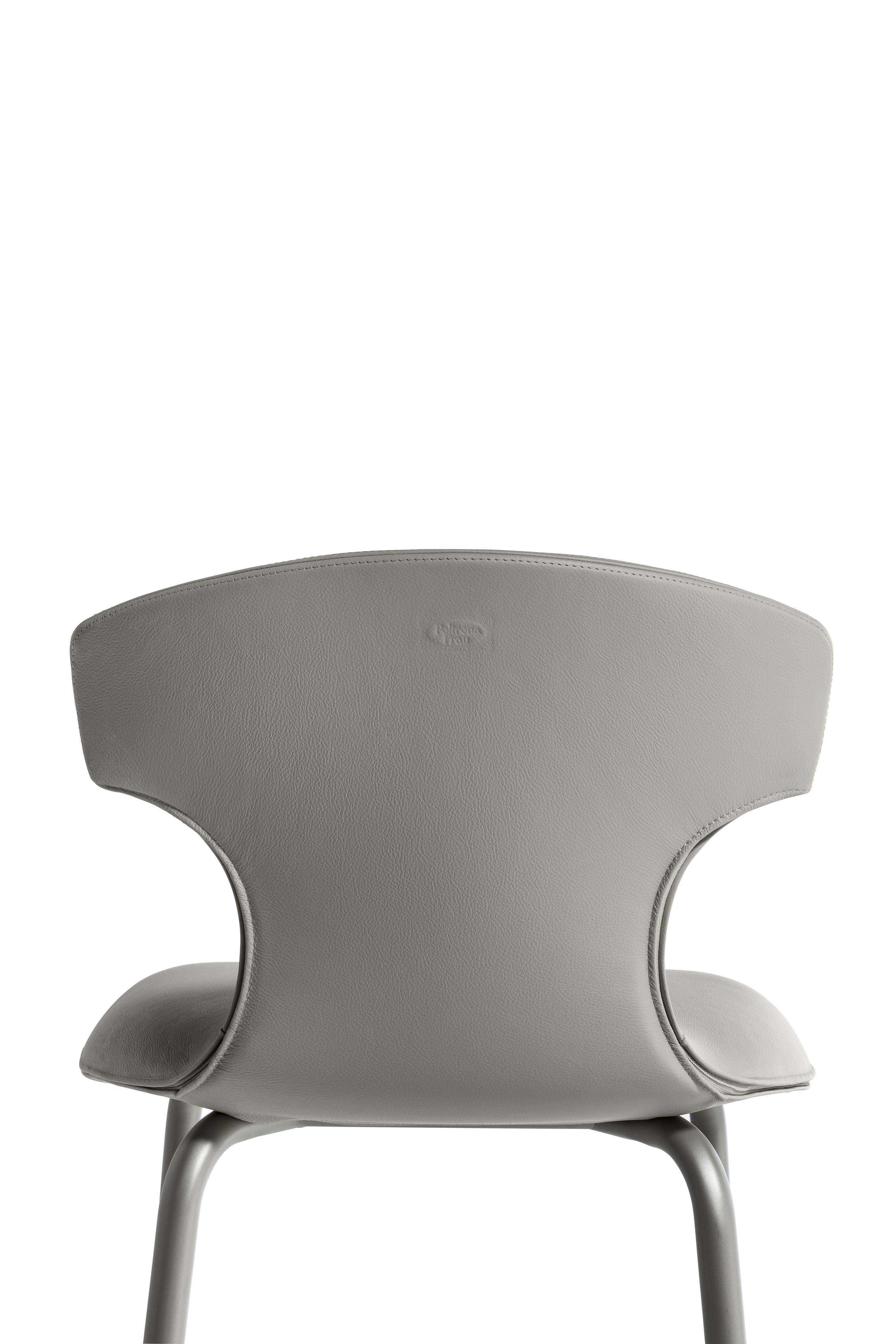 Montera Mas | Stool with metal base