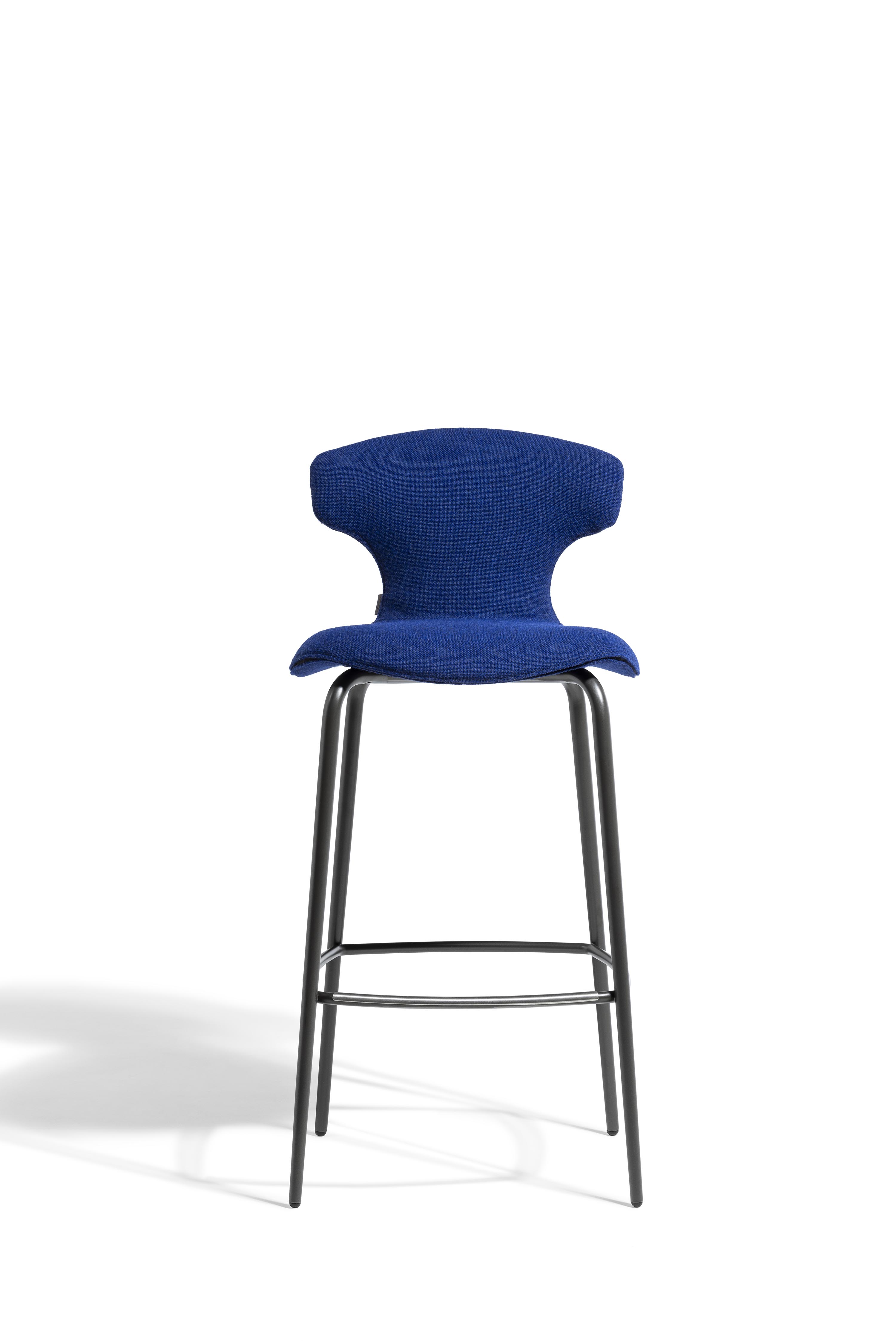 Montera Mas | Stool with metal base