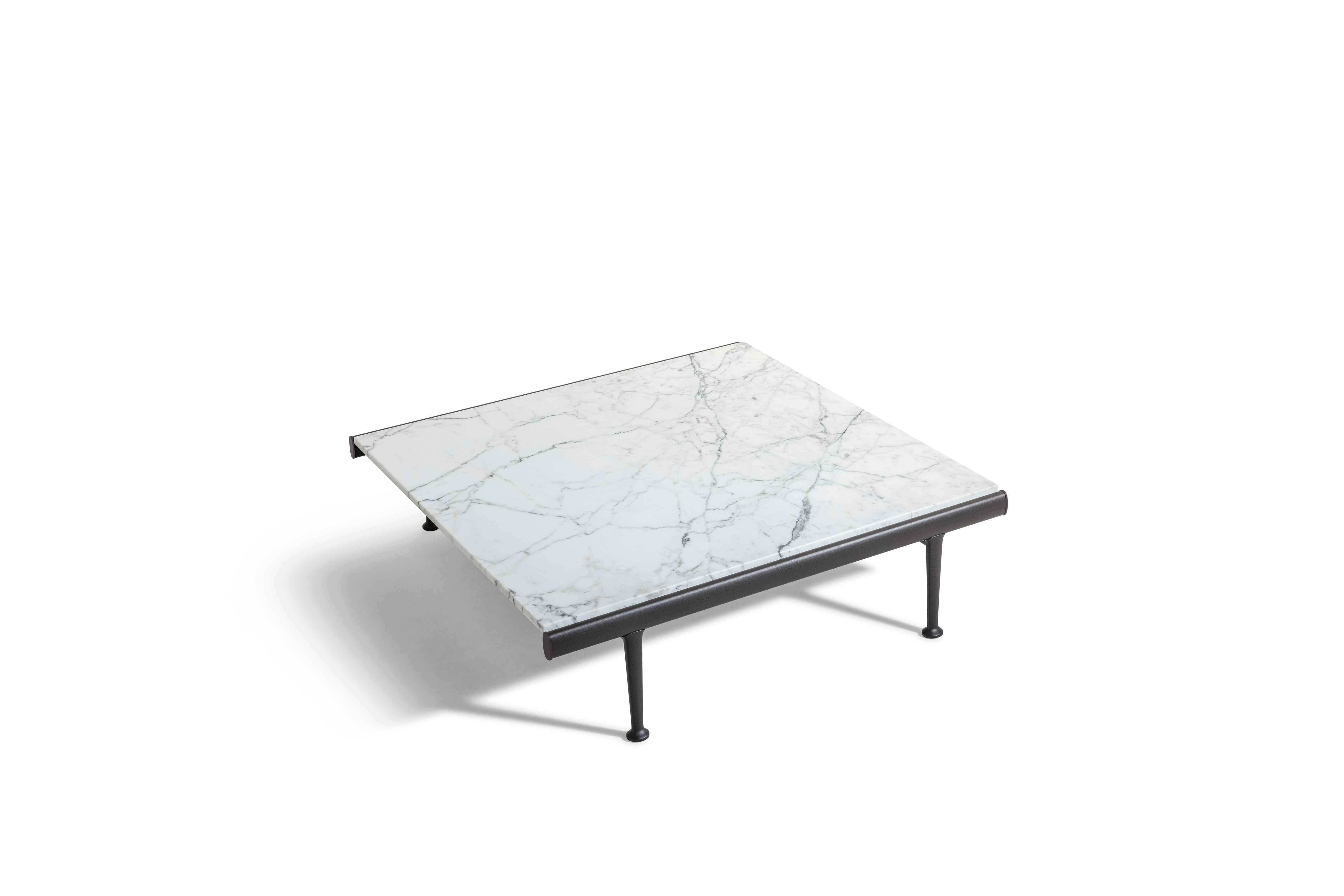 Souvenir d'Italie | 120x120cm Small Table