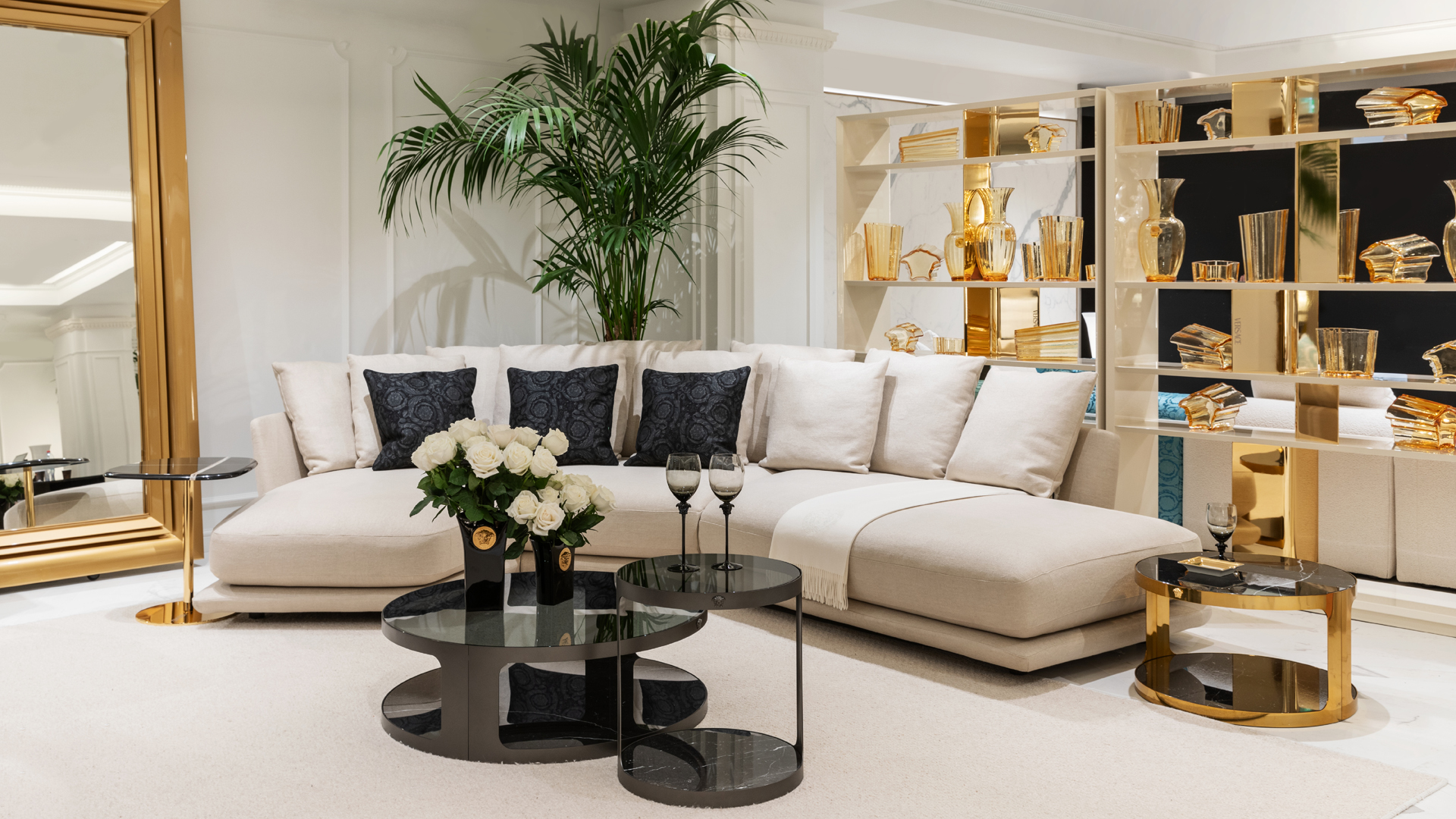 Unlock the Future of Italian Luxury Furniture: Market Insights & Growth Opportunities