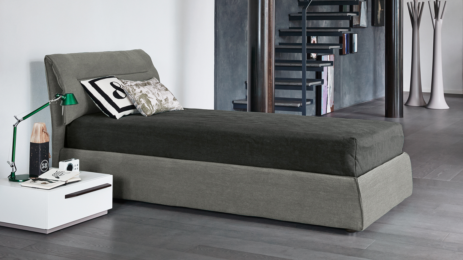 Campo single bed