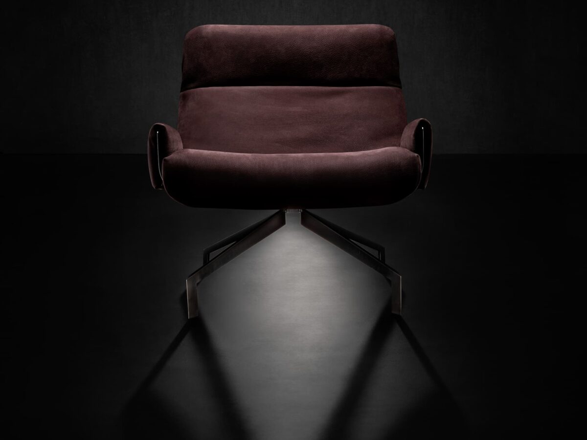 Henge Claub 57 Armchair