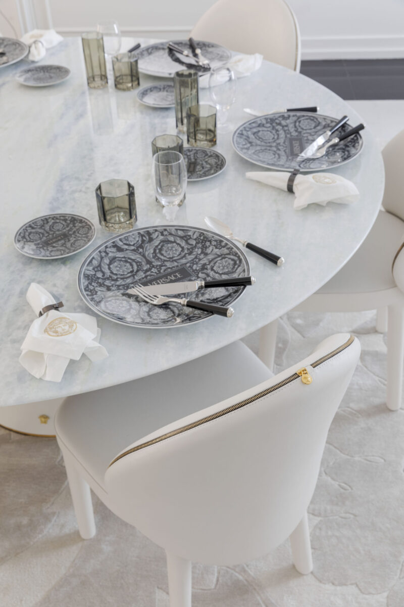 Versace Home Discovery table La Medusa armchair detail