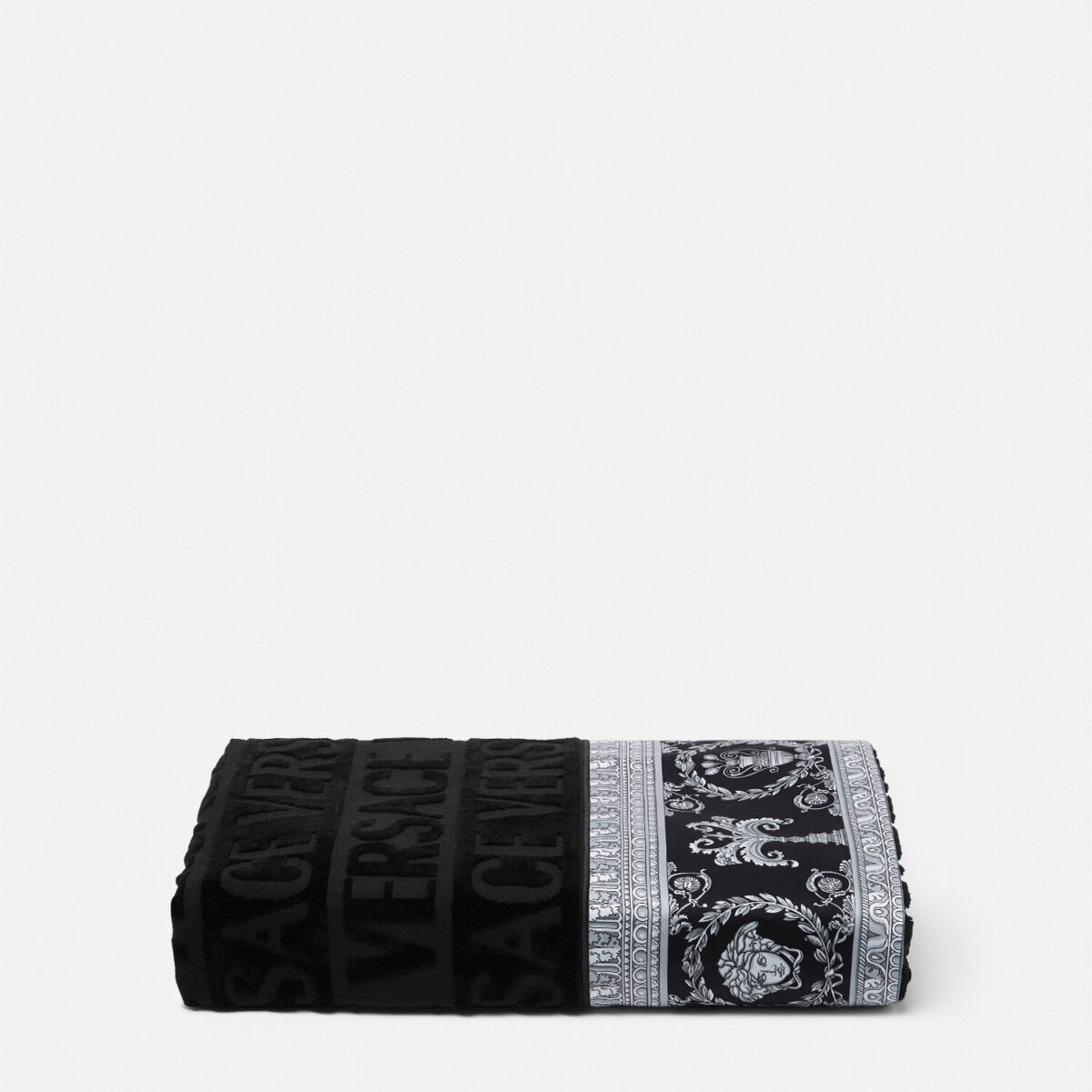 I ♡ Baroque Bath Towel - Textiles