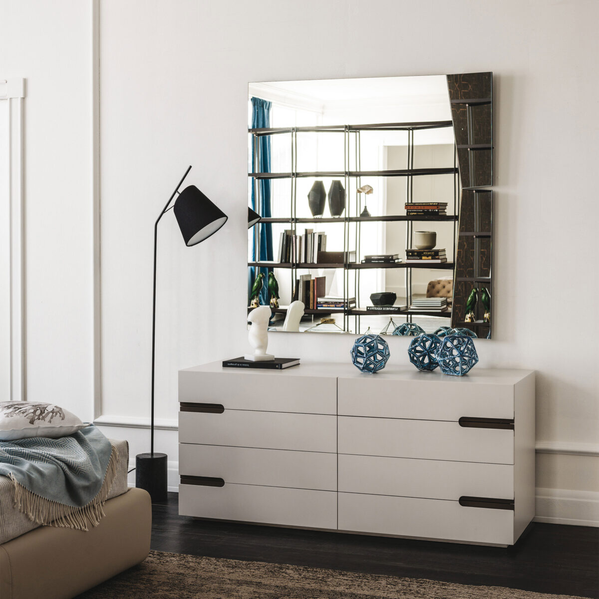 CIRO - Beds - Nightstands