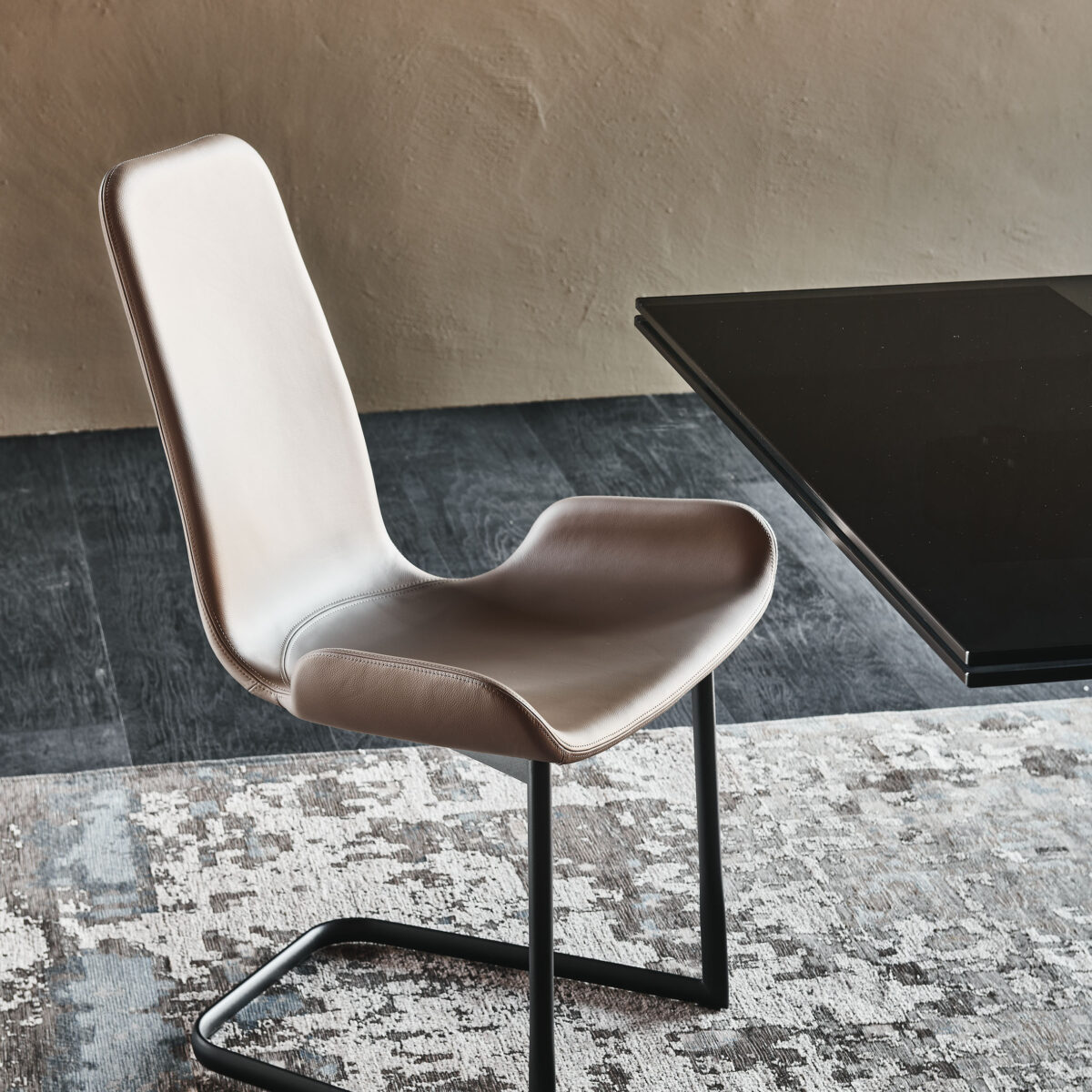 FLAMINGO Cantilever - Seating