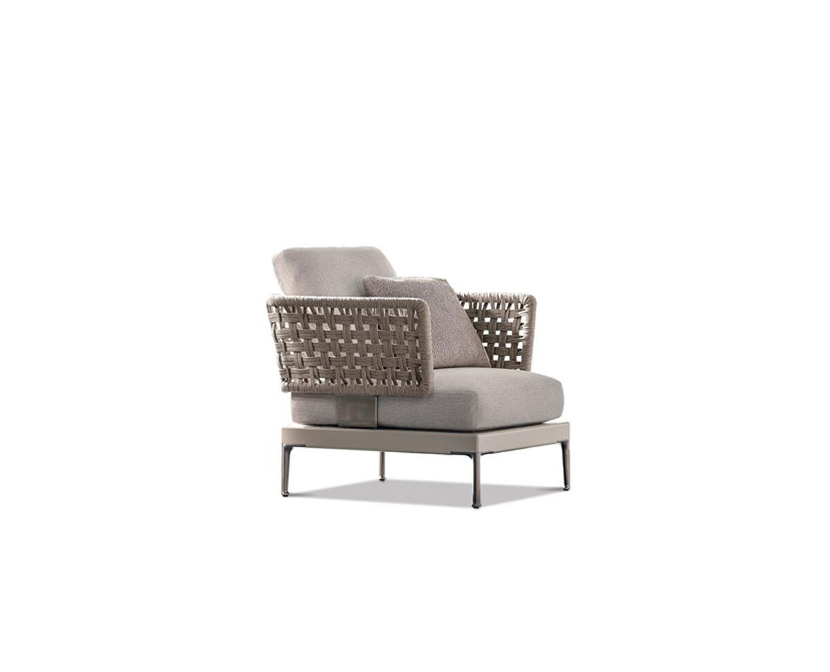 Minotti Patio оutdoor armchair