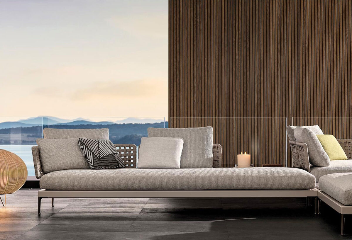 Minotti Patio outdoor sofa