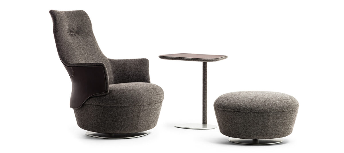 Assaya | Armchair - Armchairs