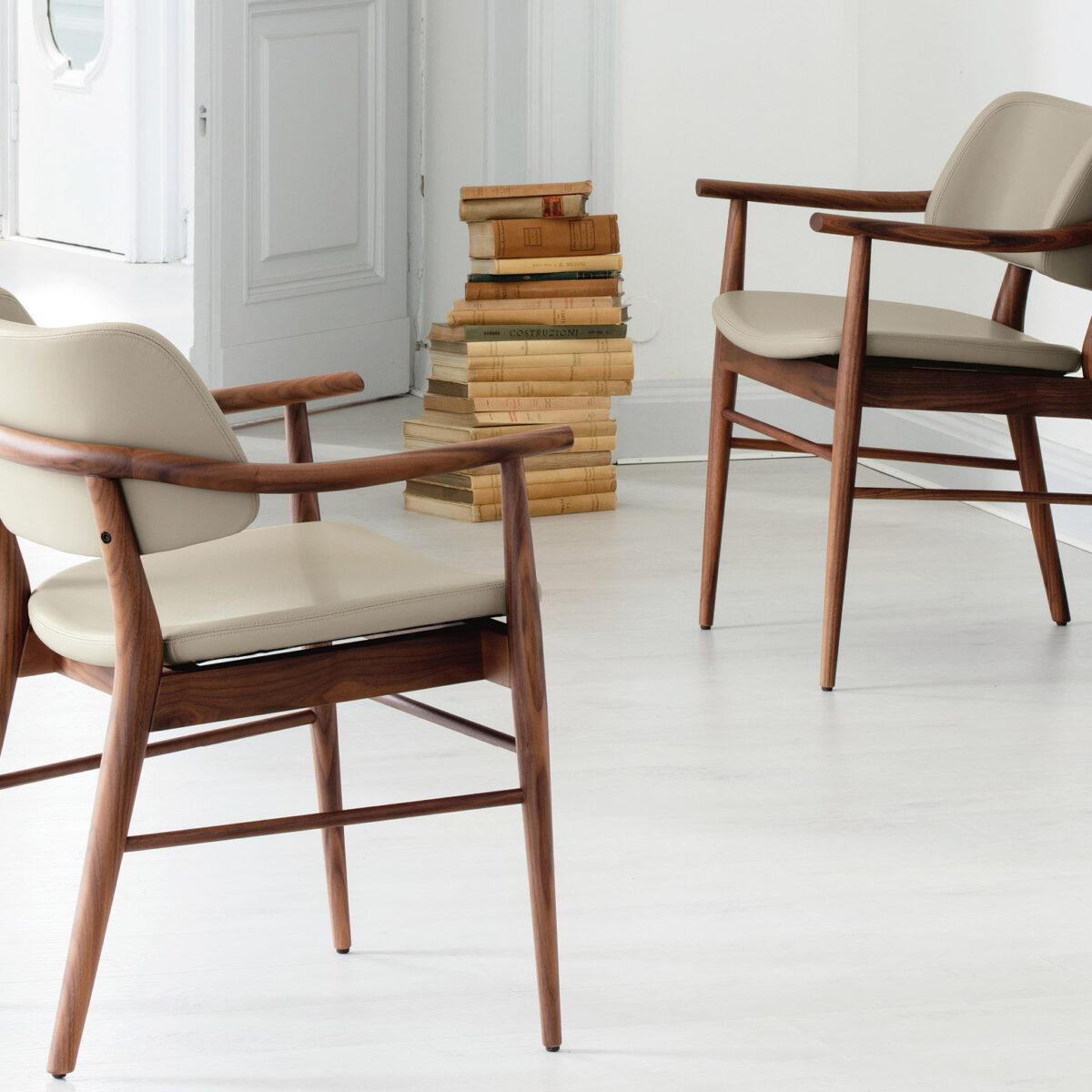 Nissa - Chairs