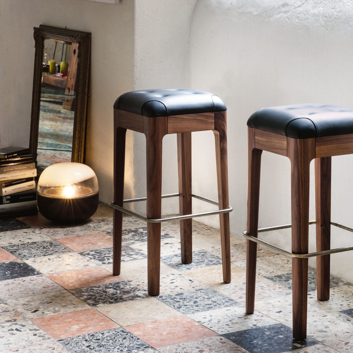 Webby Sgabello - Stools